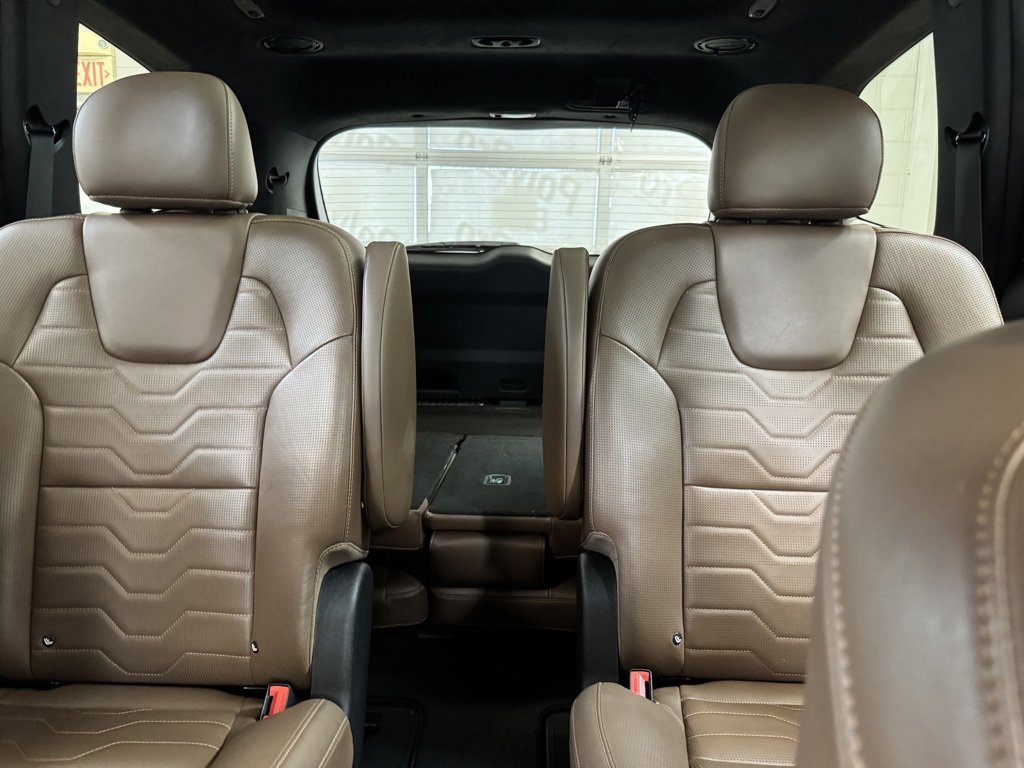 Used 2022 Kia Telluride SX w/ SX Prestige Package image 14
