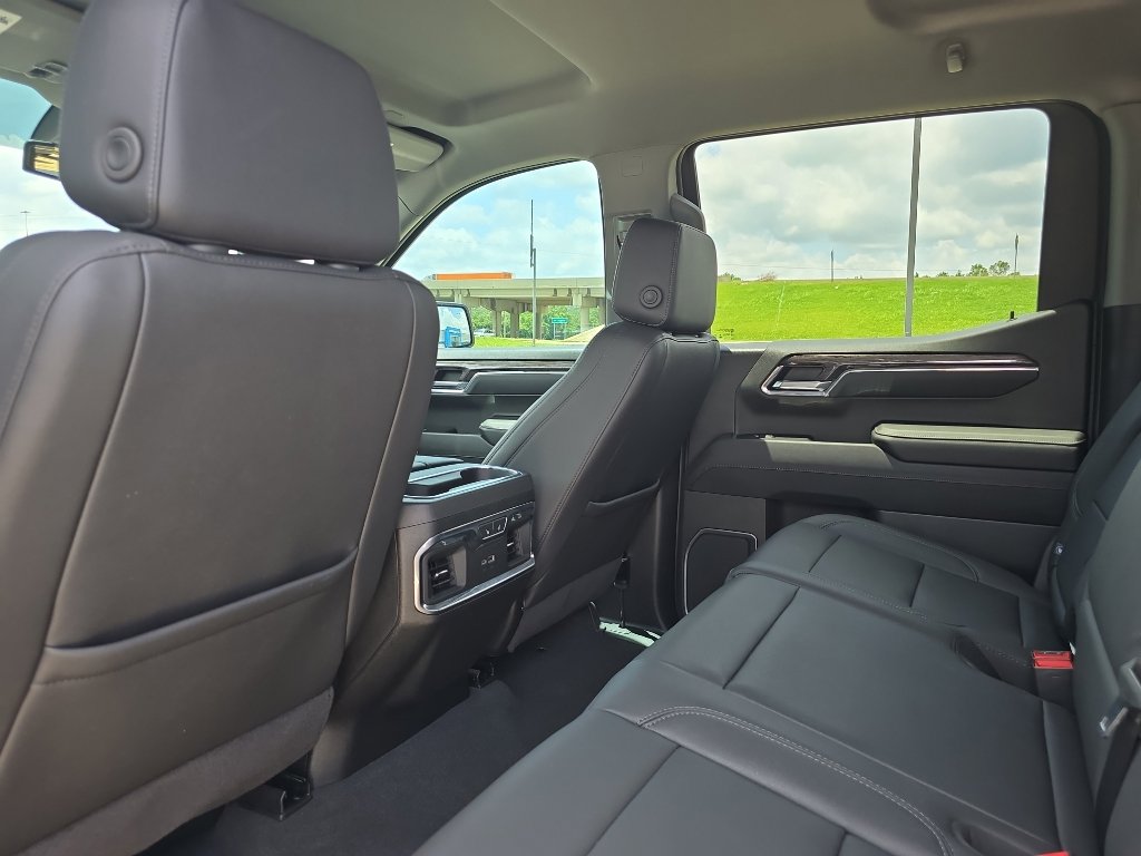 Used 2024 Chevrolet Silverado 1500 LTZ w/ LTZ Convenience Package II AWD/4WD image 10