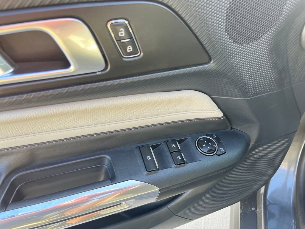Certified 2024 Ford Mustang Premium image 18