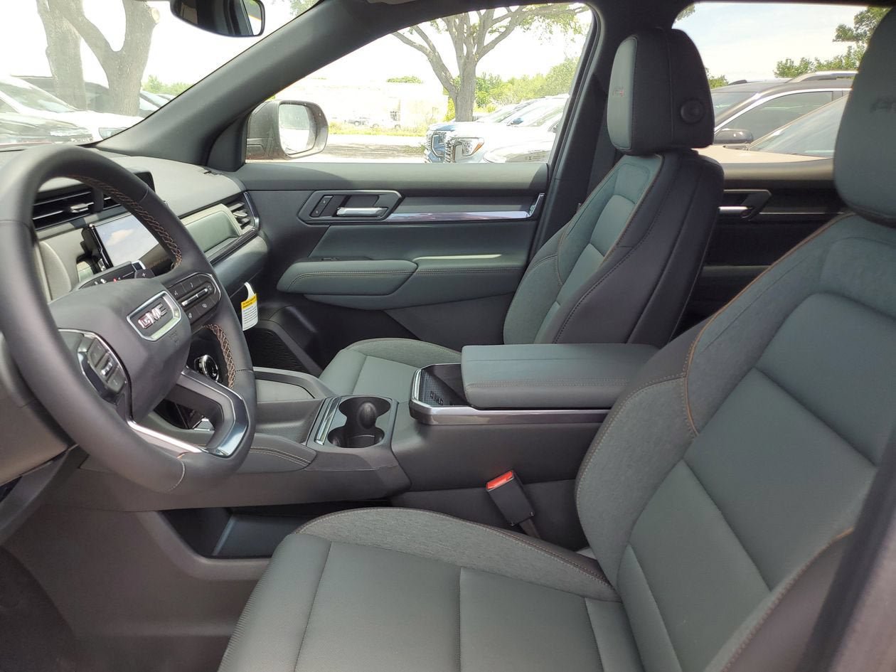 New 2026 GMC Terrain AT4 AWD/4WD image 19