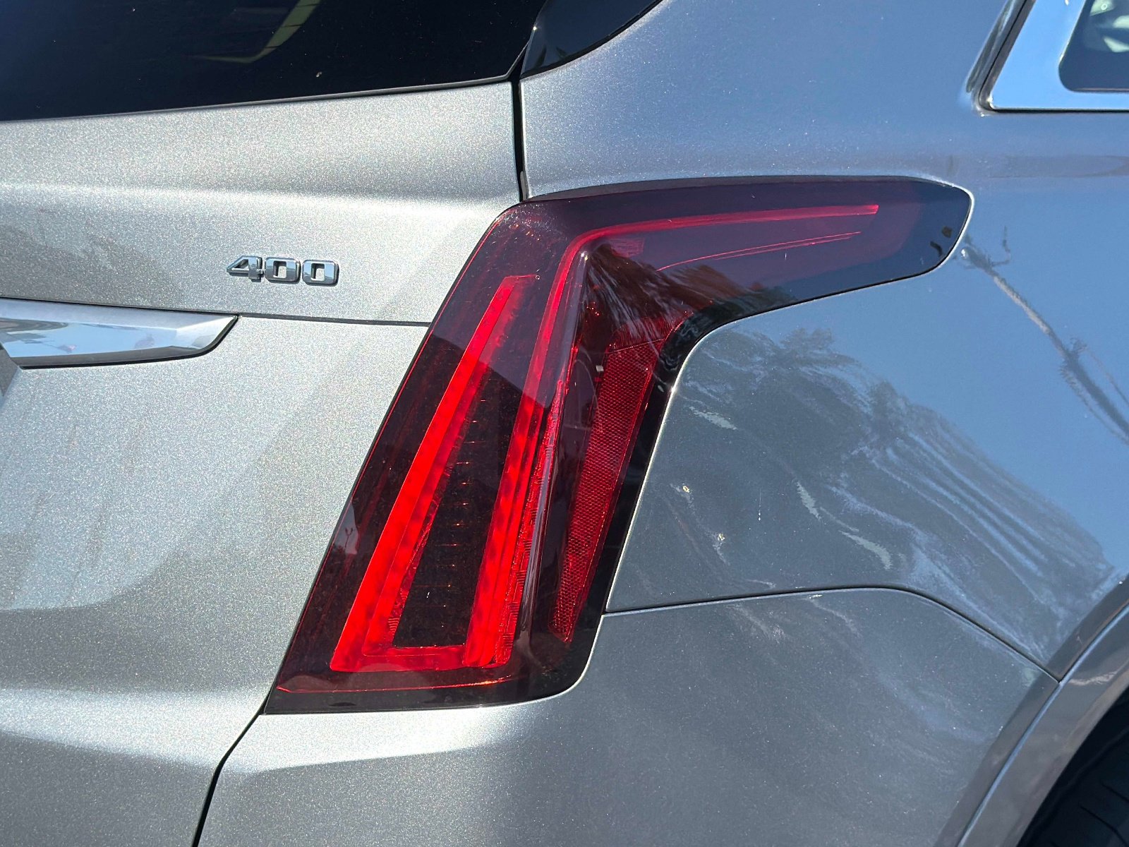 Used 2024 Cadillac XT5 Premium Luxury w/ LPO, Floor Liner Package FWD image 16