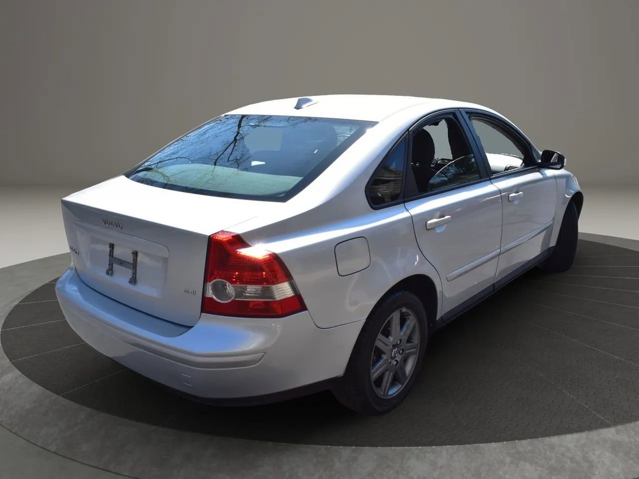 Used 2007 Volvo S40 2.4i image 37