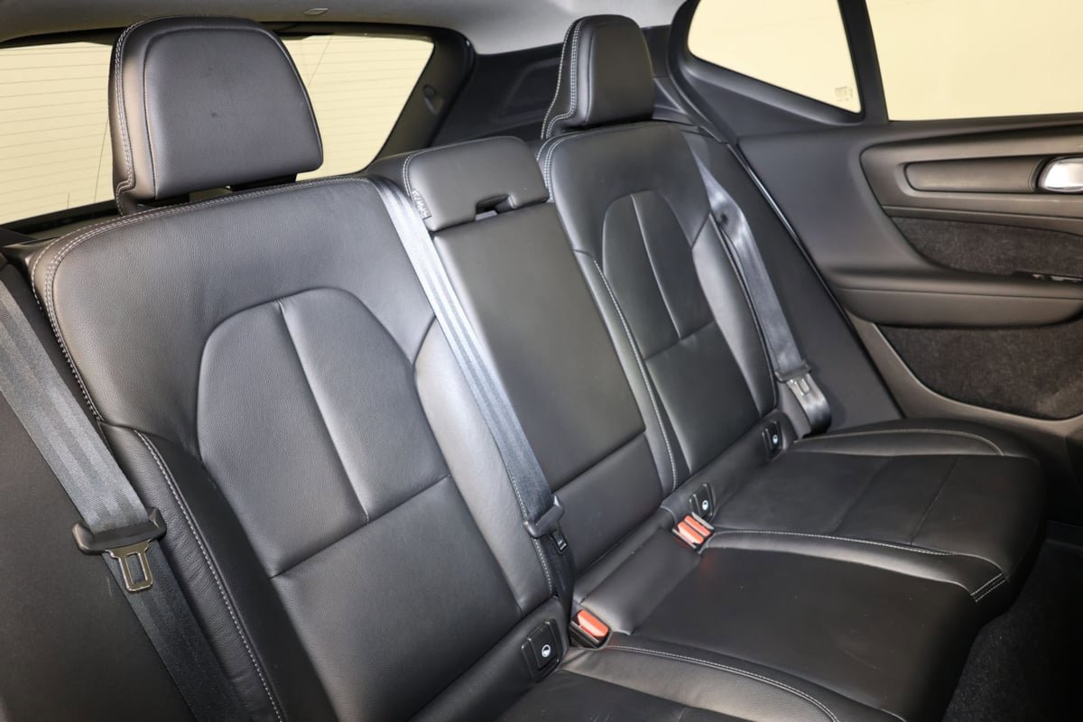 Used 2020 Volvo XC40 T5 Inscription w/ Protection Package Premier AWD/4WD image 33