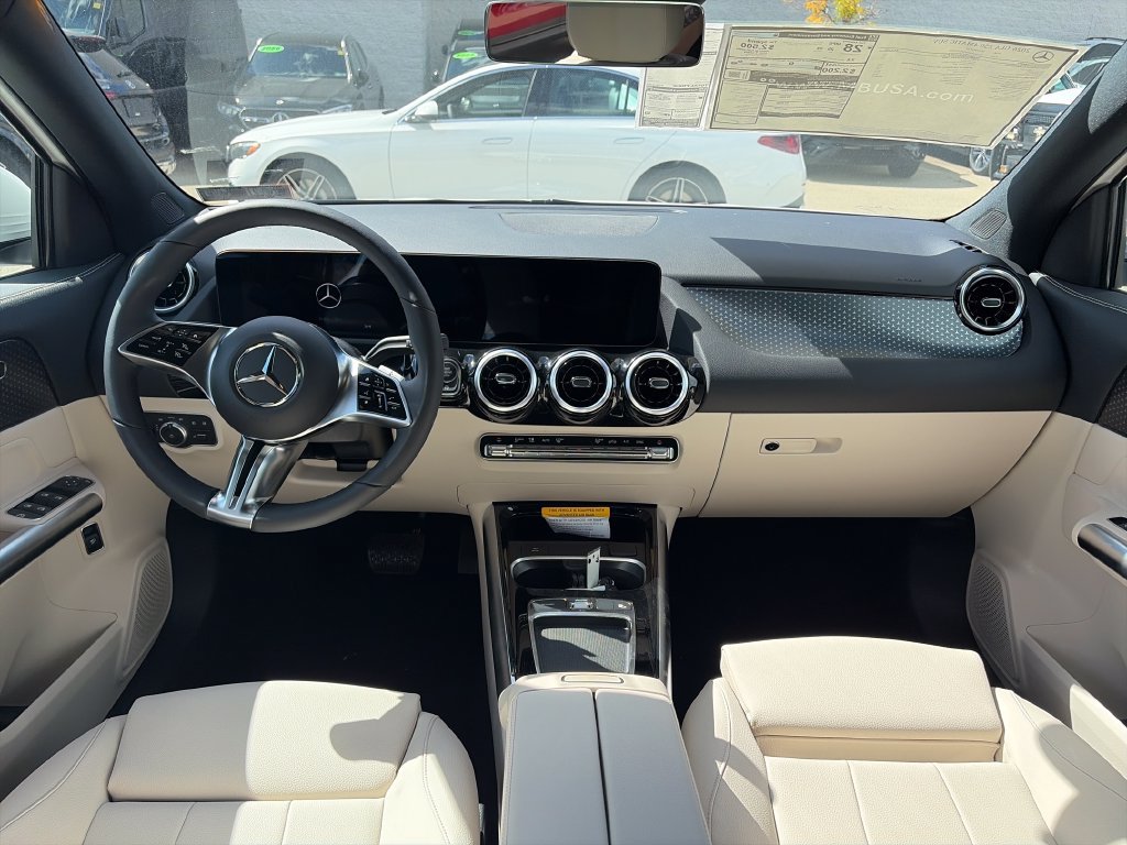 New 2026 Mercedes-Benz GLA 250 4MATIC image 12