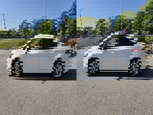 Used 2020 Toyota Corolla LE w/ LE Convenience Package video 4