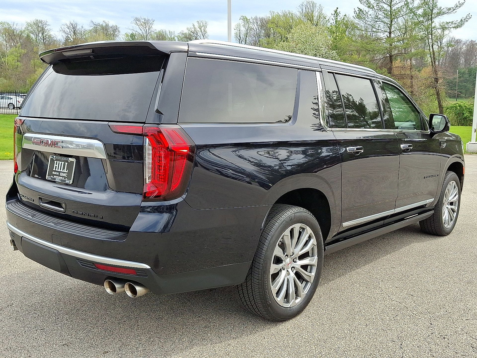 Certified 2023 GMC Yukon XL Denali w/ Advanced Technology Package image 25