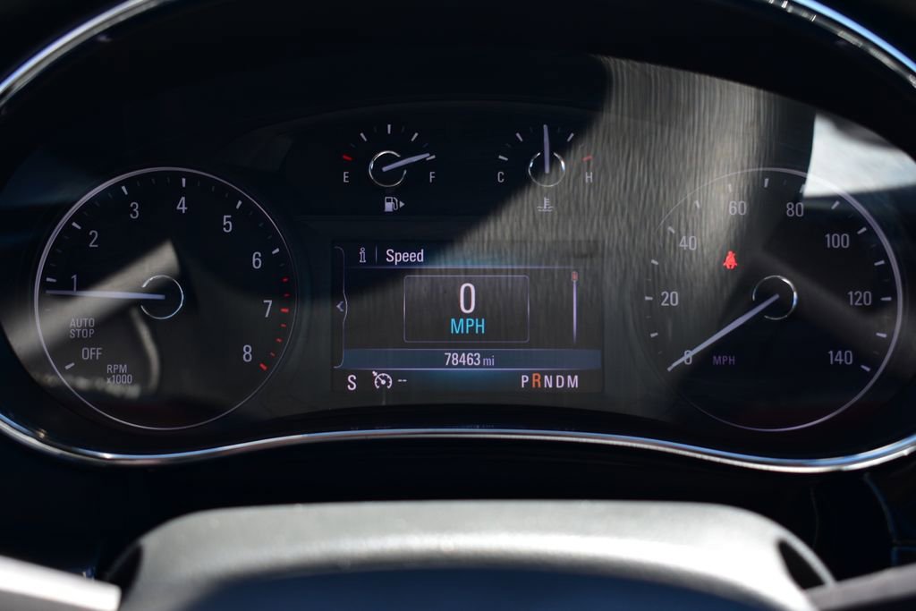 Used 2019 Buick Encore Essence FWD image 41