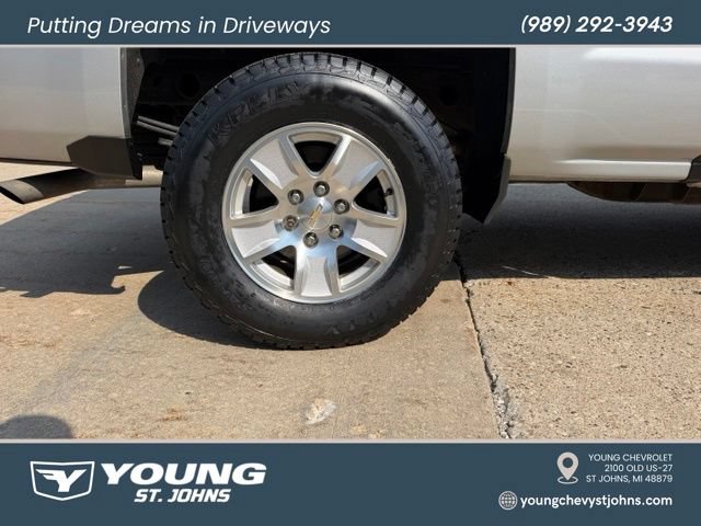 Used 2018 Chevrolet Silverado 1500 LT w/ All Star Edition RWD image 9
