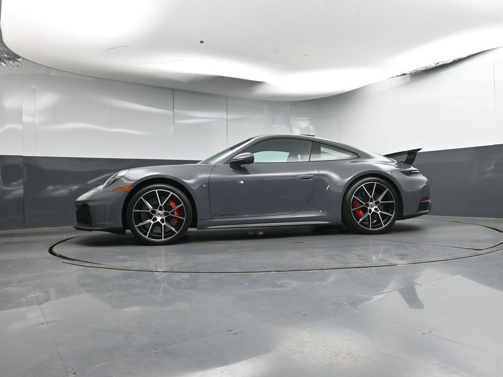 Certified 2026 Porsche 911 GTS image 35