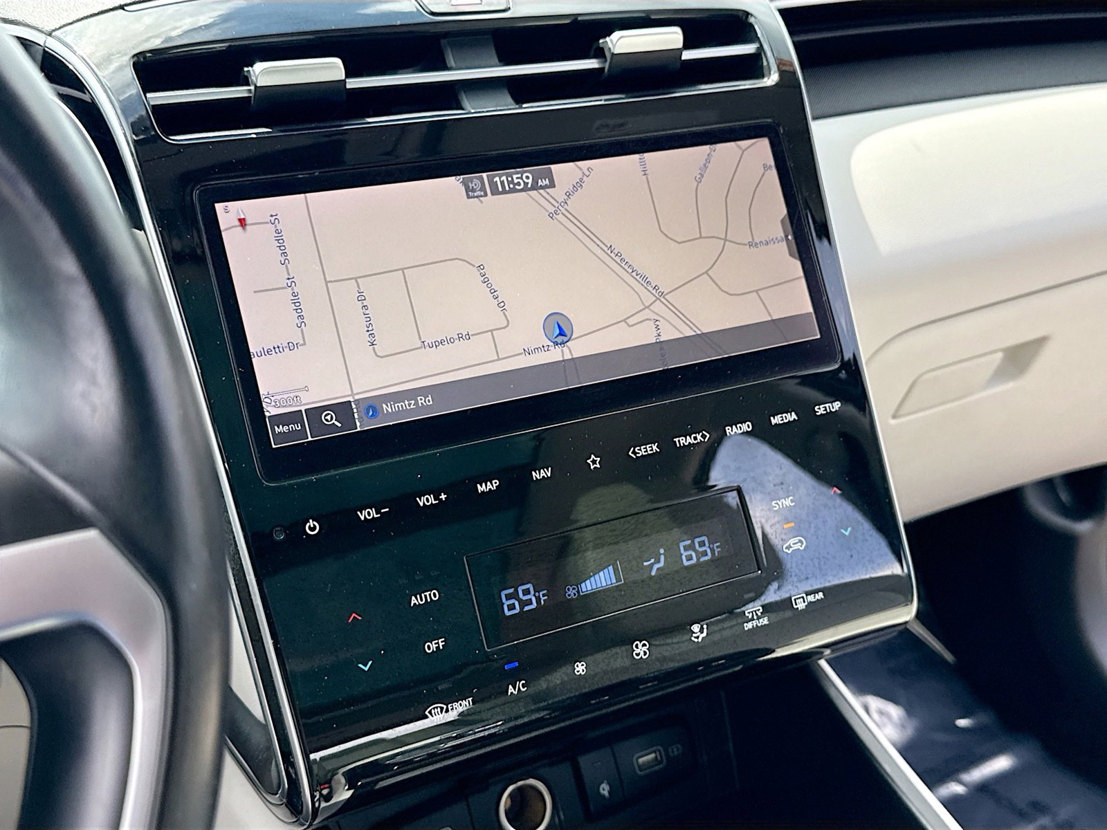 Used 2022 Hyundai Tucson Limited image 10