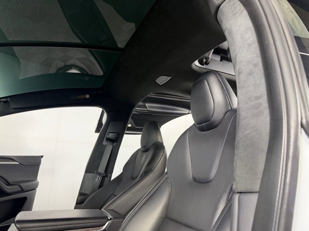 Used 2022 Tesla Model X Plaid AWD/4WD image 25