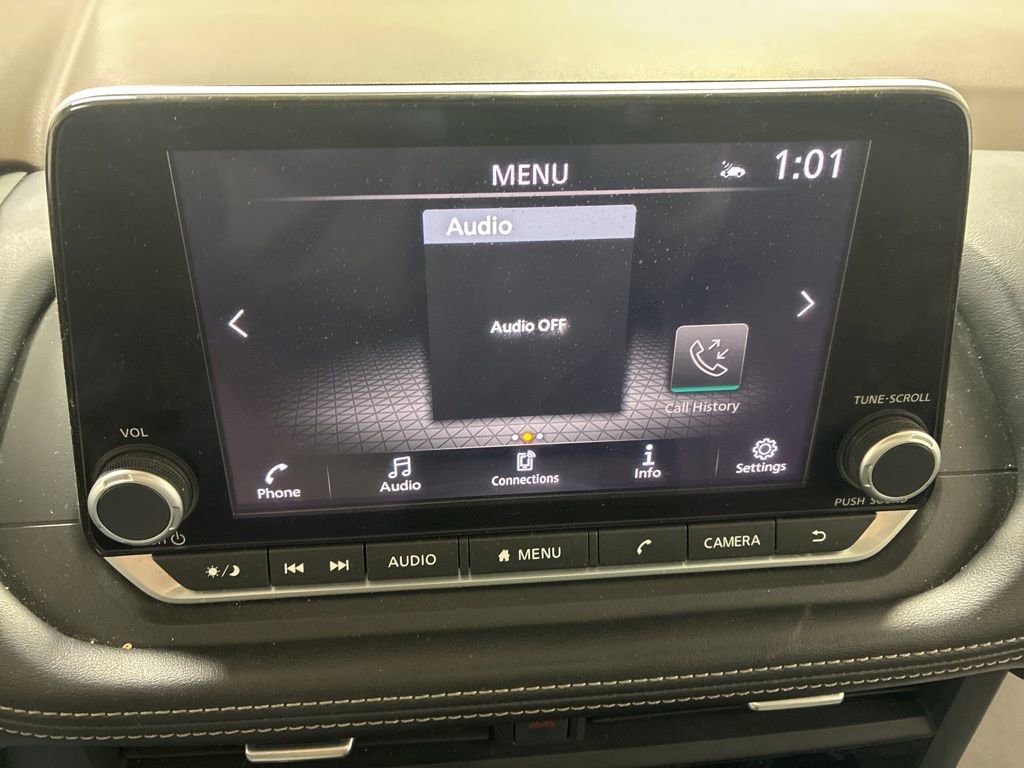 Used 2023 Nissan Rogue SV image 15