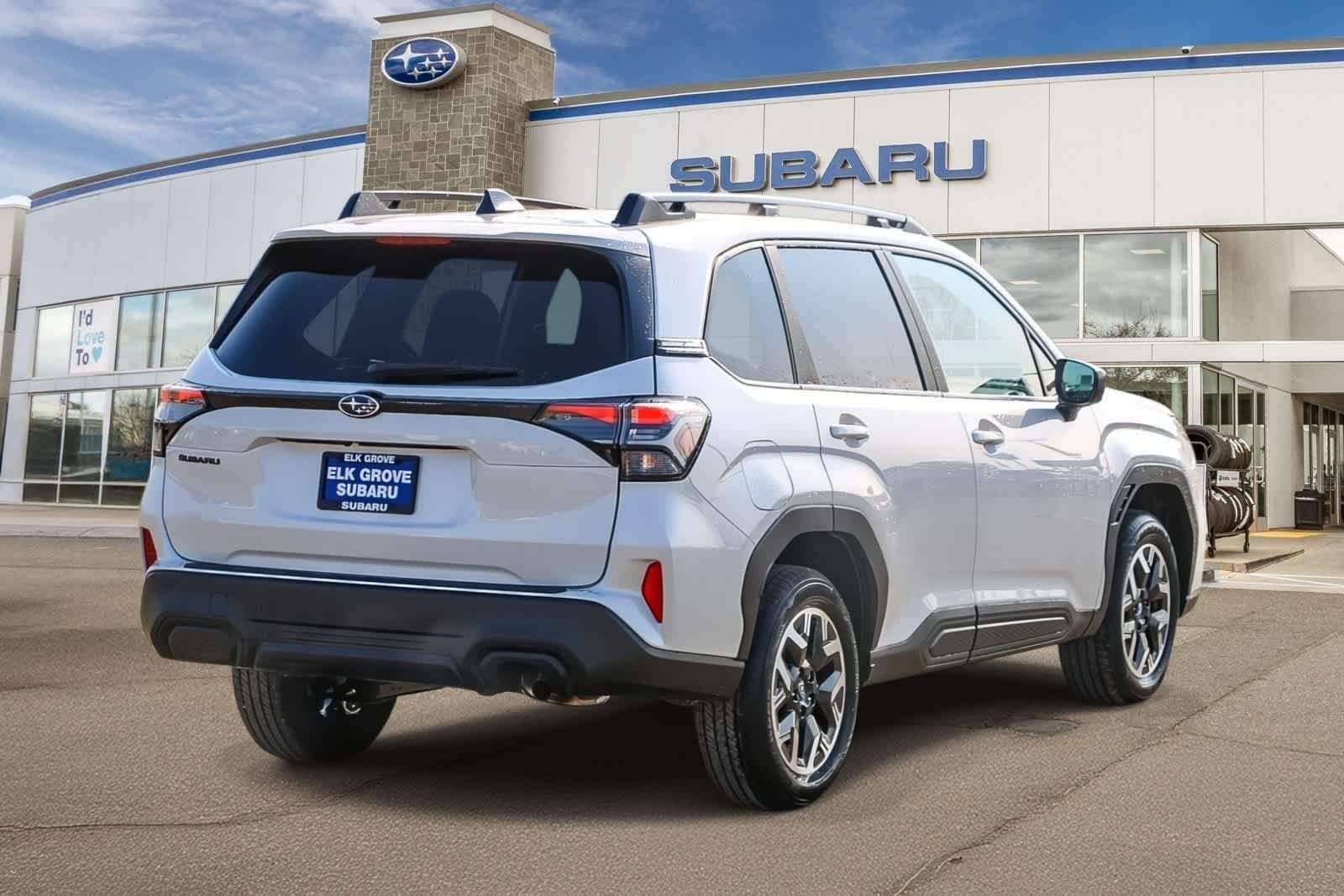 New 2026 Subaru Forester Premium video 2