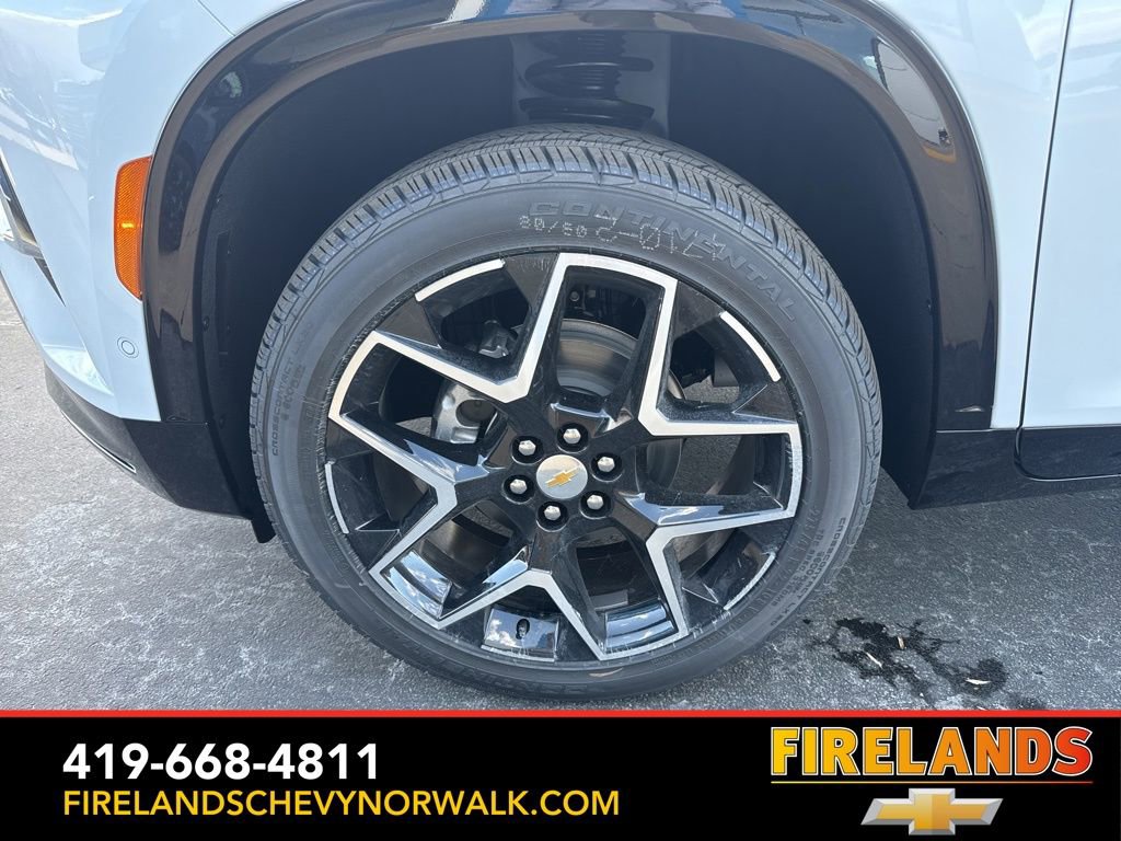 New 2026 Chevrolet Traverse High Country w/ LPO, Floor Liner Package image 20