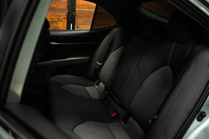 Used 2024 Toyota Camry LE image 10