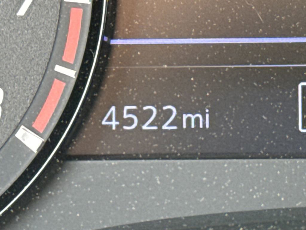 Used 2025 Nissan Frontier PRO-4X image 27