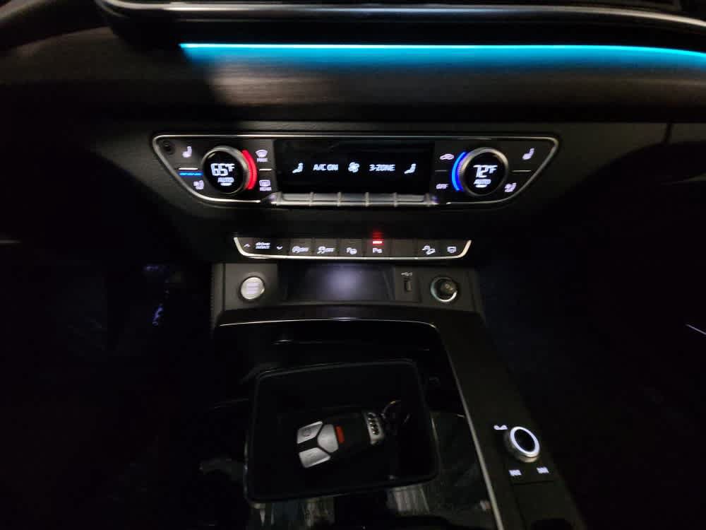 Used 2023 Audi Q5 2.0T Prestige AWD/4WD image 14