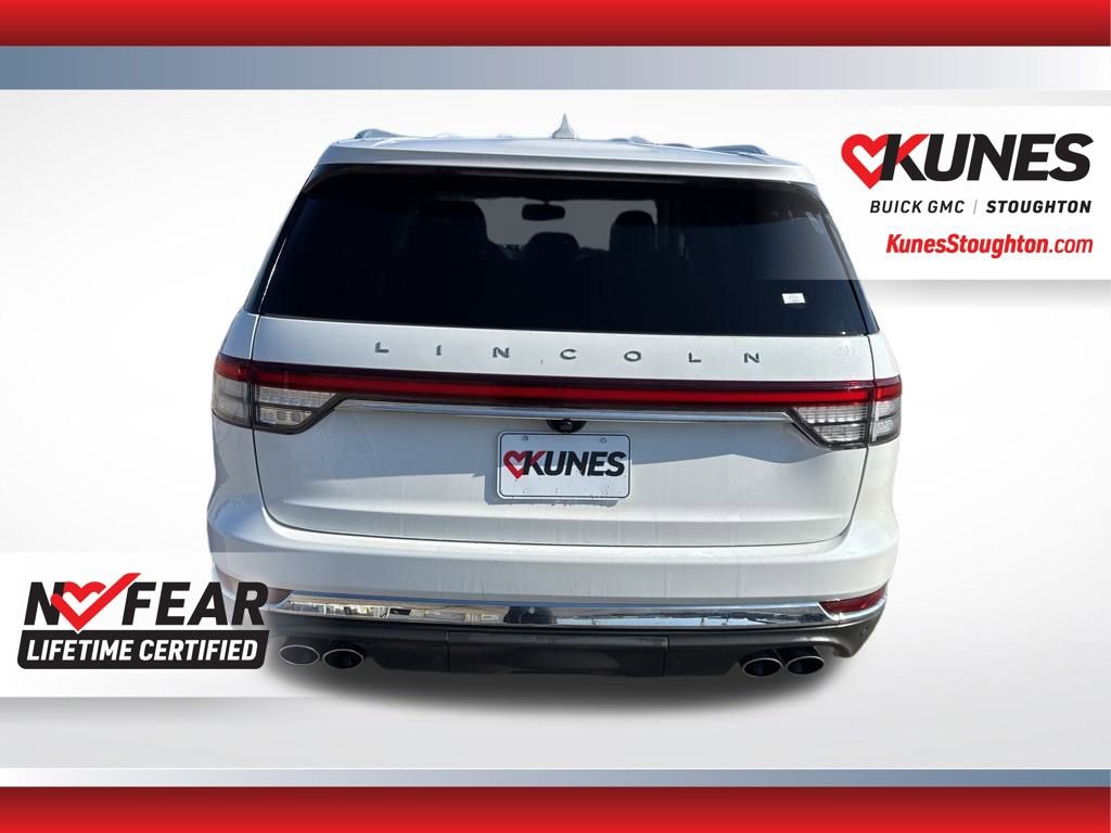 Used 2020 Lincoln Aviator Reserve w/ Equipment Group 202A image 10