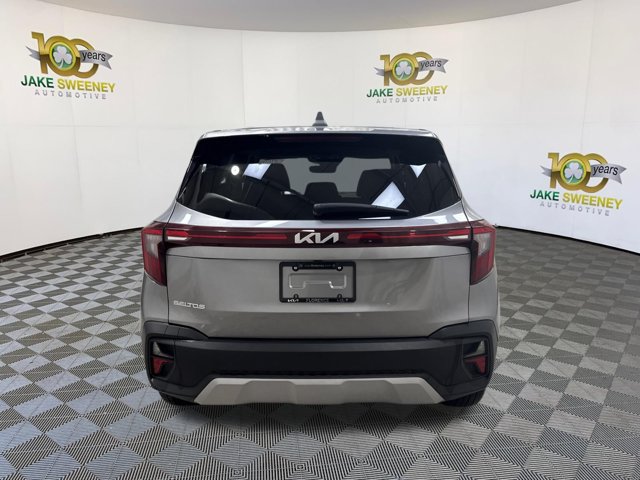 Certified 2026 Kia Seltos LX FWD image 11