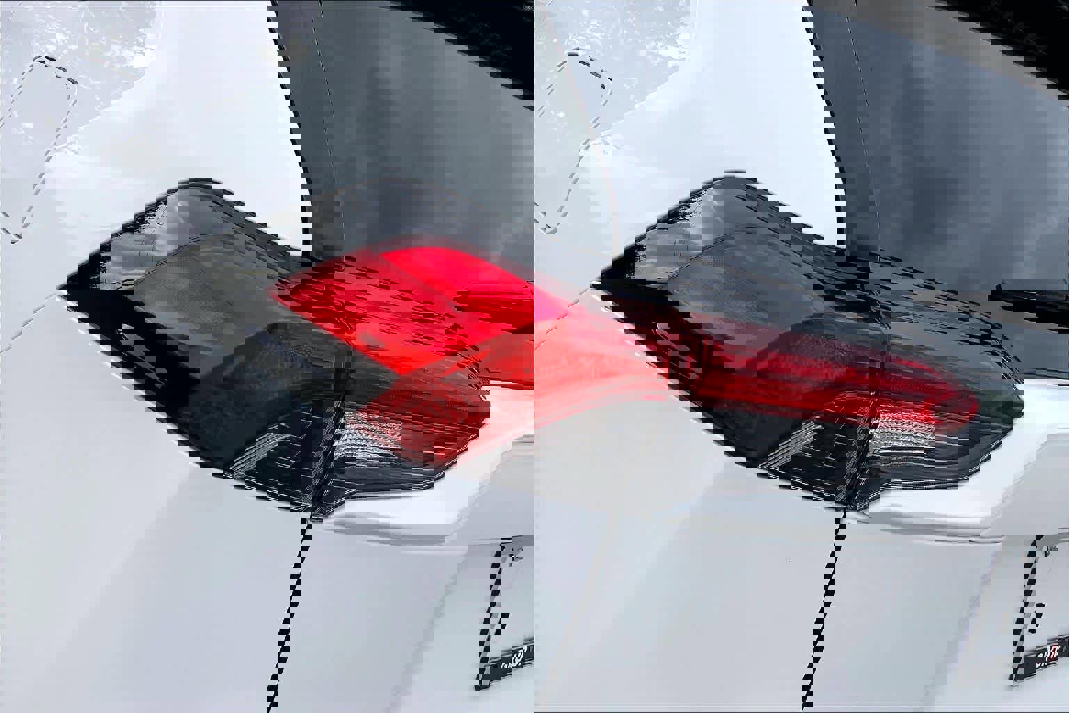 Used 2024 Toyota RAV4 XLE image 28