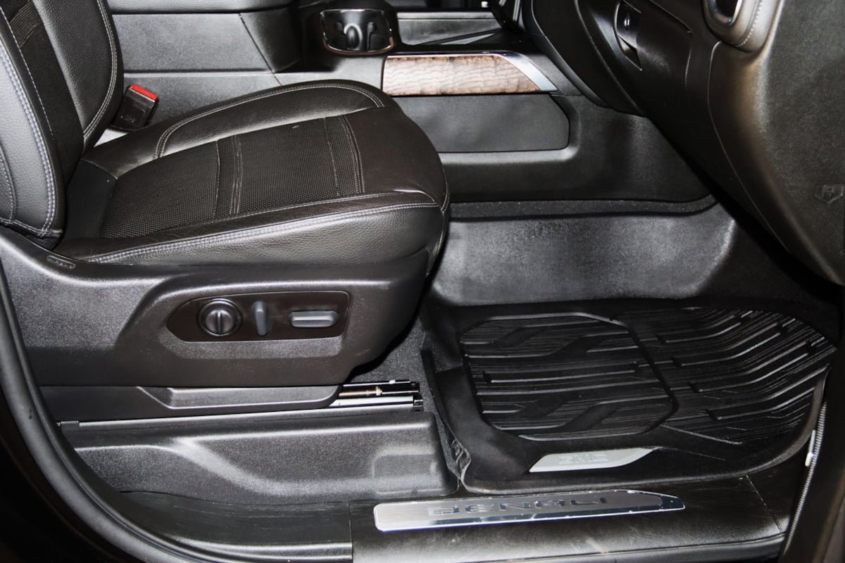 Used 2021 GMC Sierra 1500 Denali AWD/4WD image 68