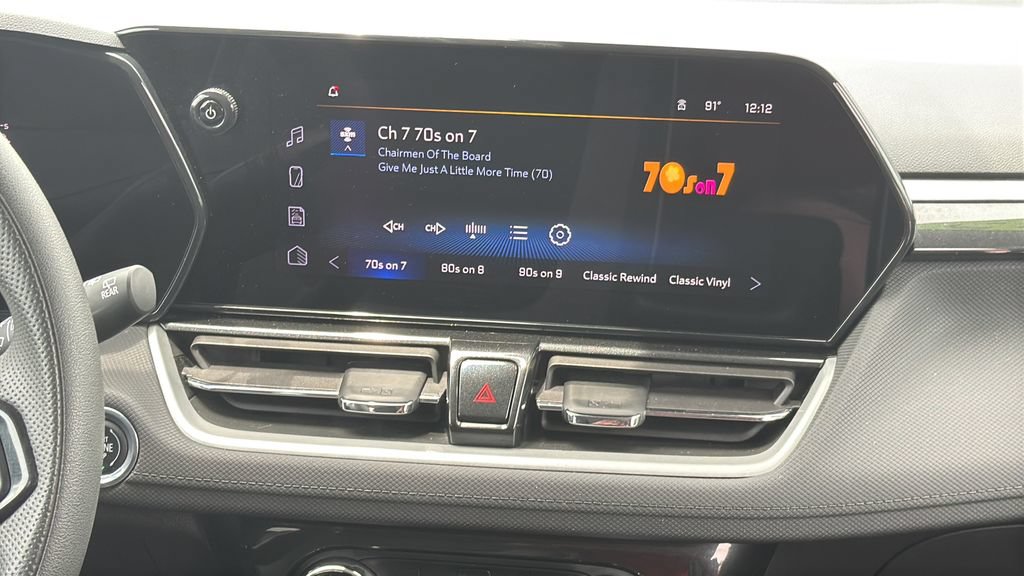 Used 2025 Chevrolet TrailBlazer LT FWD image 17