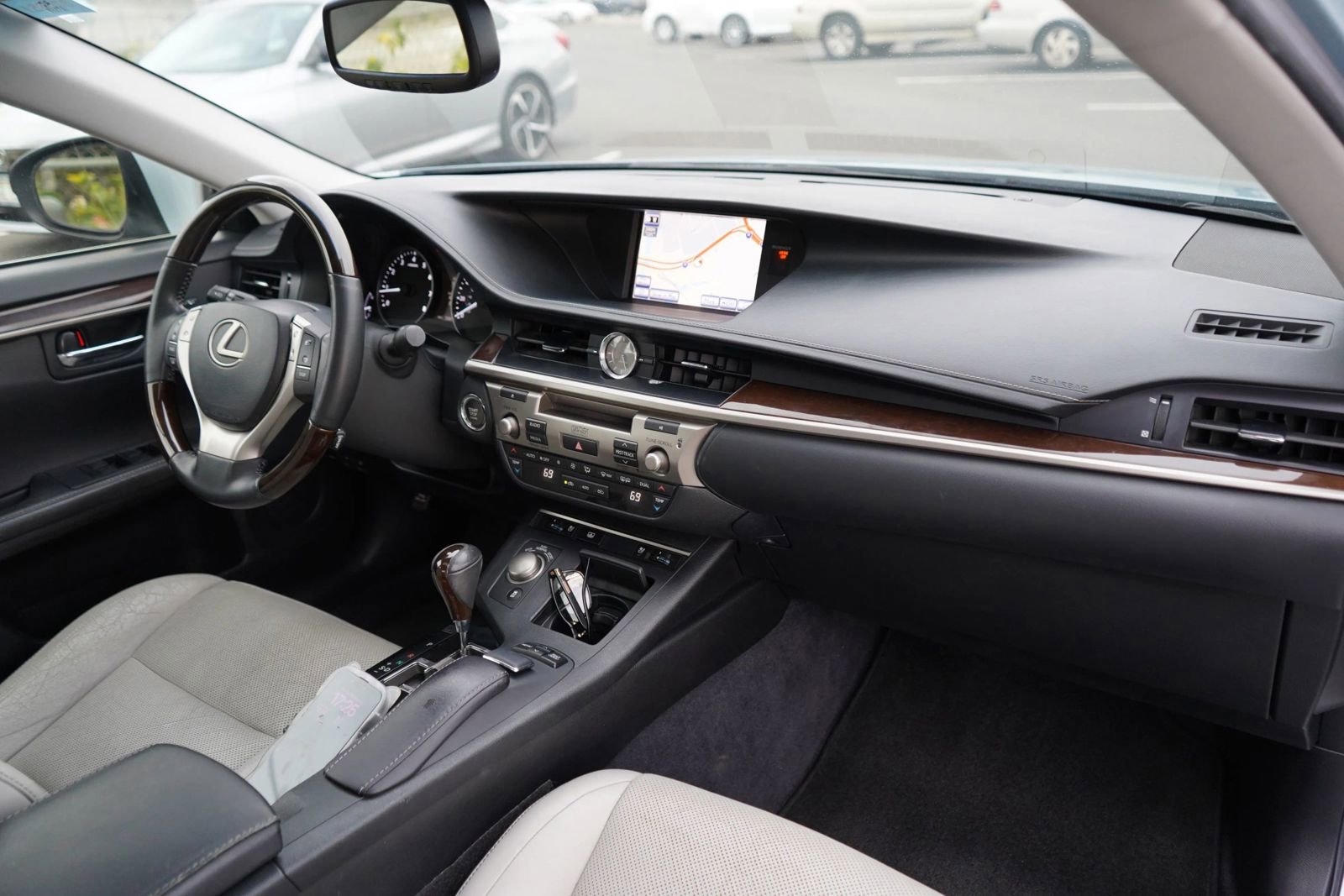 Used 2013 Lexus ES 350 image 23