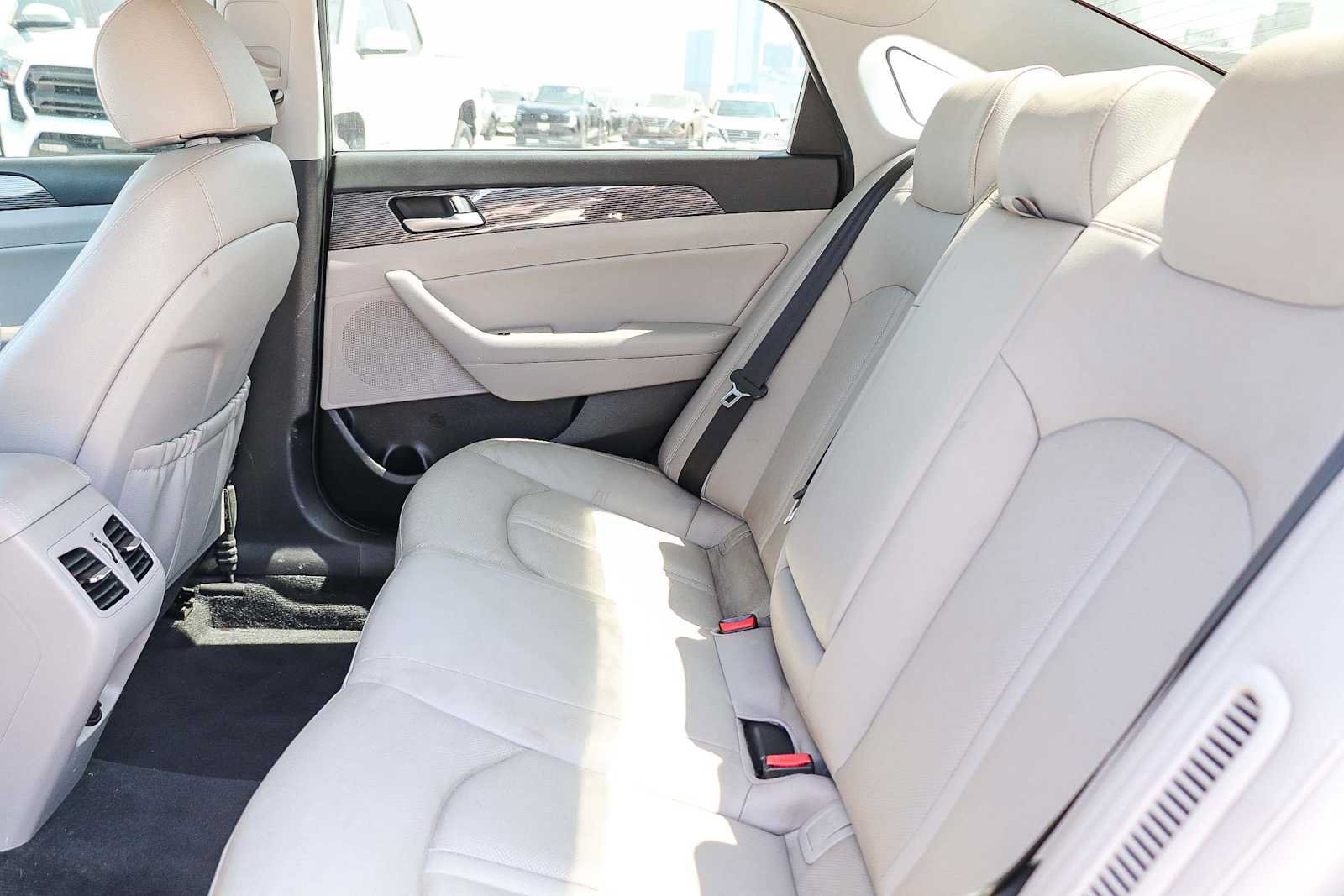 Used 2019 Hyundai Sonata Limited FWD image 14
