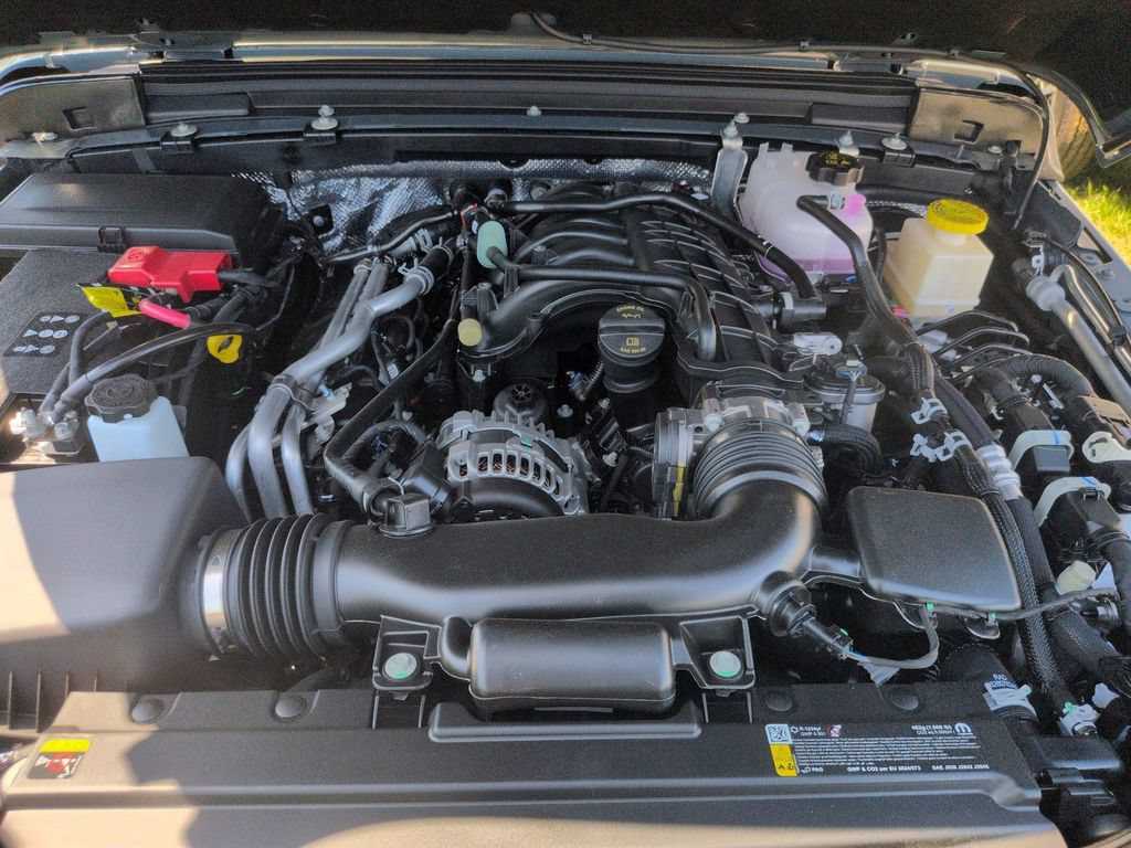 New 2026 Jeep Gladiator Sport AWD/4WD image 35