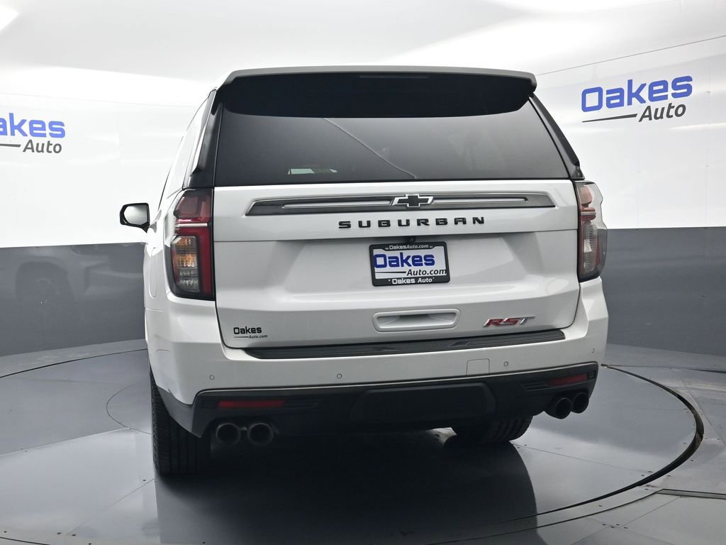 Used 2022 Chevrolet Suburban RST w/ Sport Performance Package AWD/4WD image 7