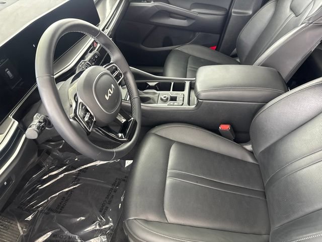 Certified 2025 Kia Sorento EX w/ Panoramic Sunroof Package FWD image 22