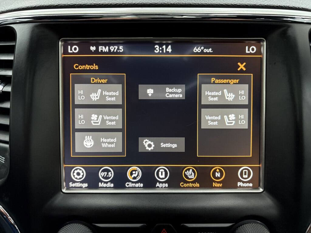 Used 2018 Jeep Grand Cherokee Limited w/ Luxury Group II image 27