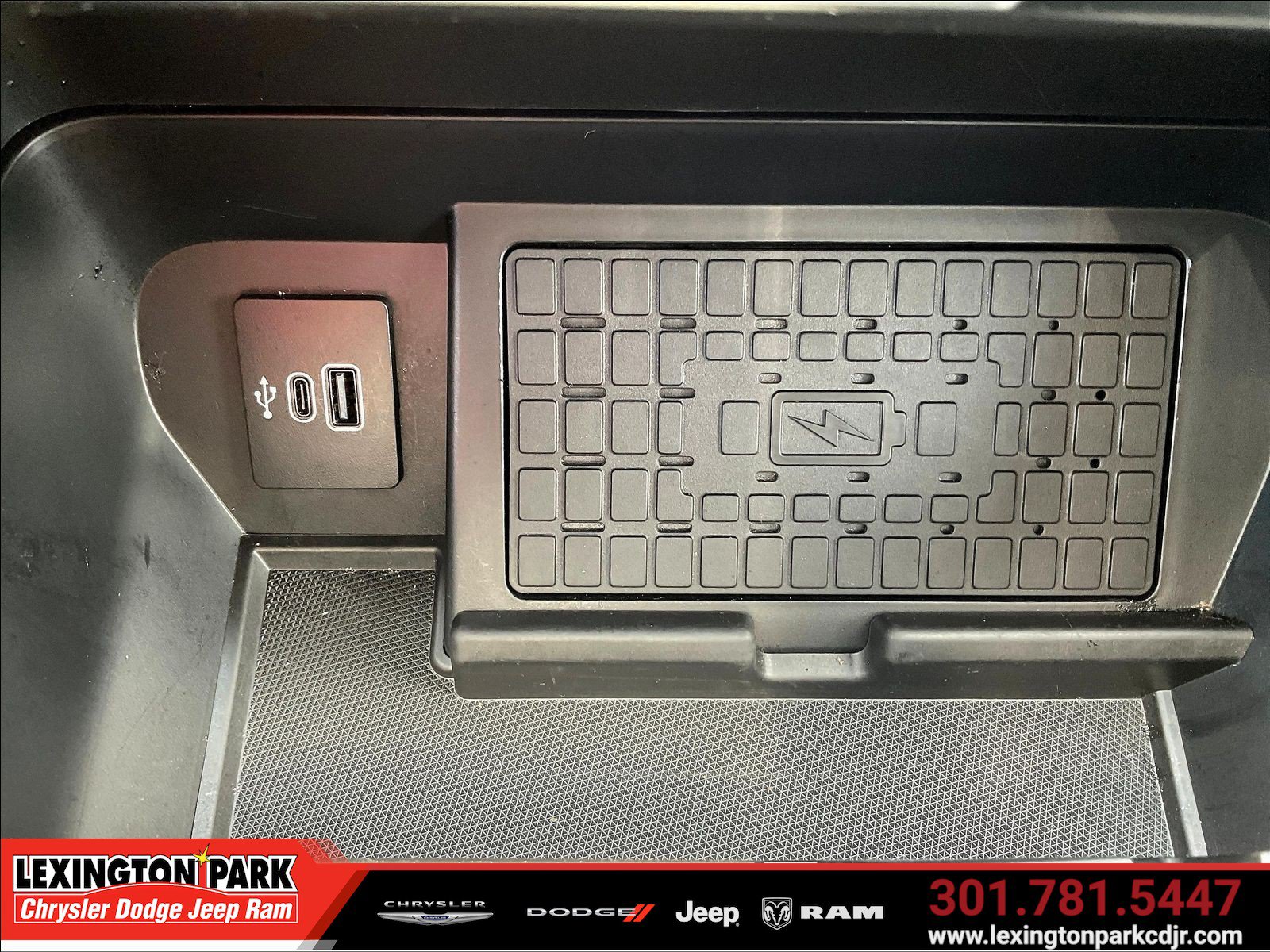Used 2025 Ford F150 XLT w/ Equipment Group 302A MID AWD/4WD image 16