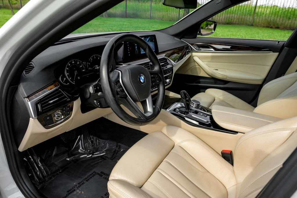 Used 2018 BMW 530i RWD image 5