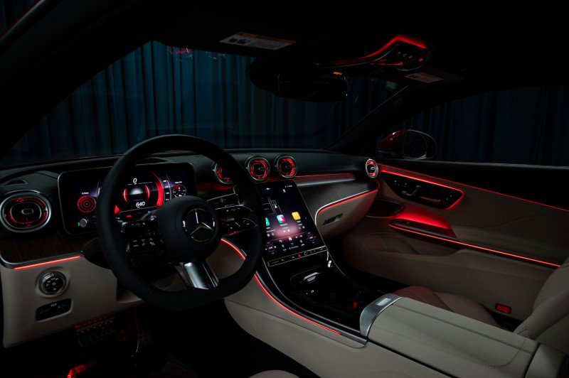 New 2026 Mercedes-Benz CLE 300 4MATIC Coupe image 13