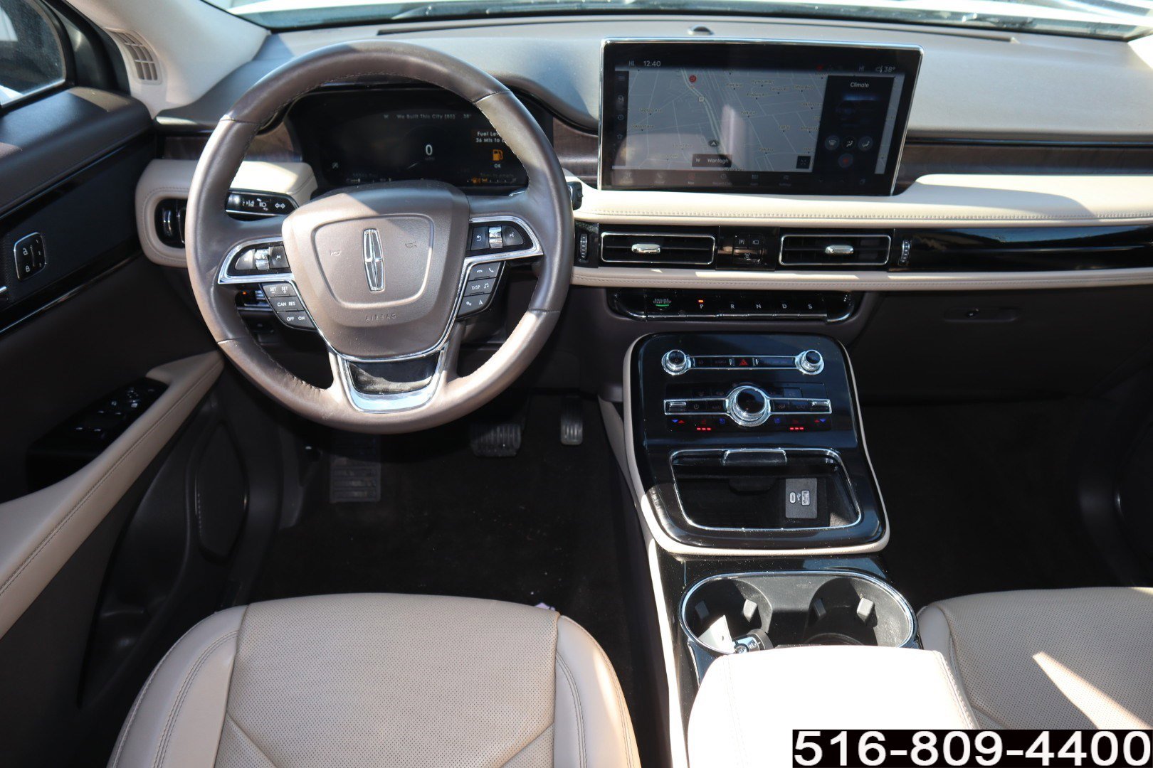 Used 2023 Lincoln Nautilus Reserve image 13