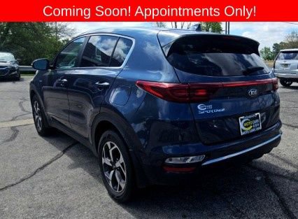 Used 2020 Kia Sportage LX w/ LX Popular Package AWD/4WD image 2