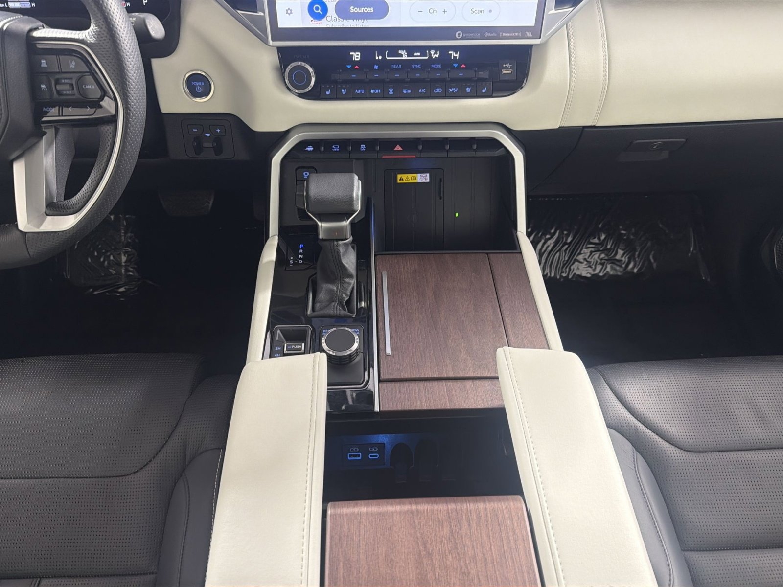 Used 2023 Toyota Sequoia Capstone image 22