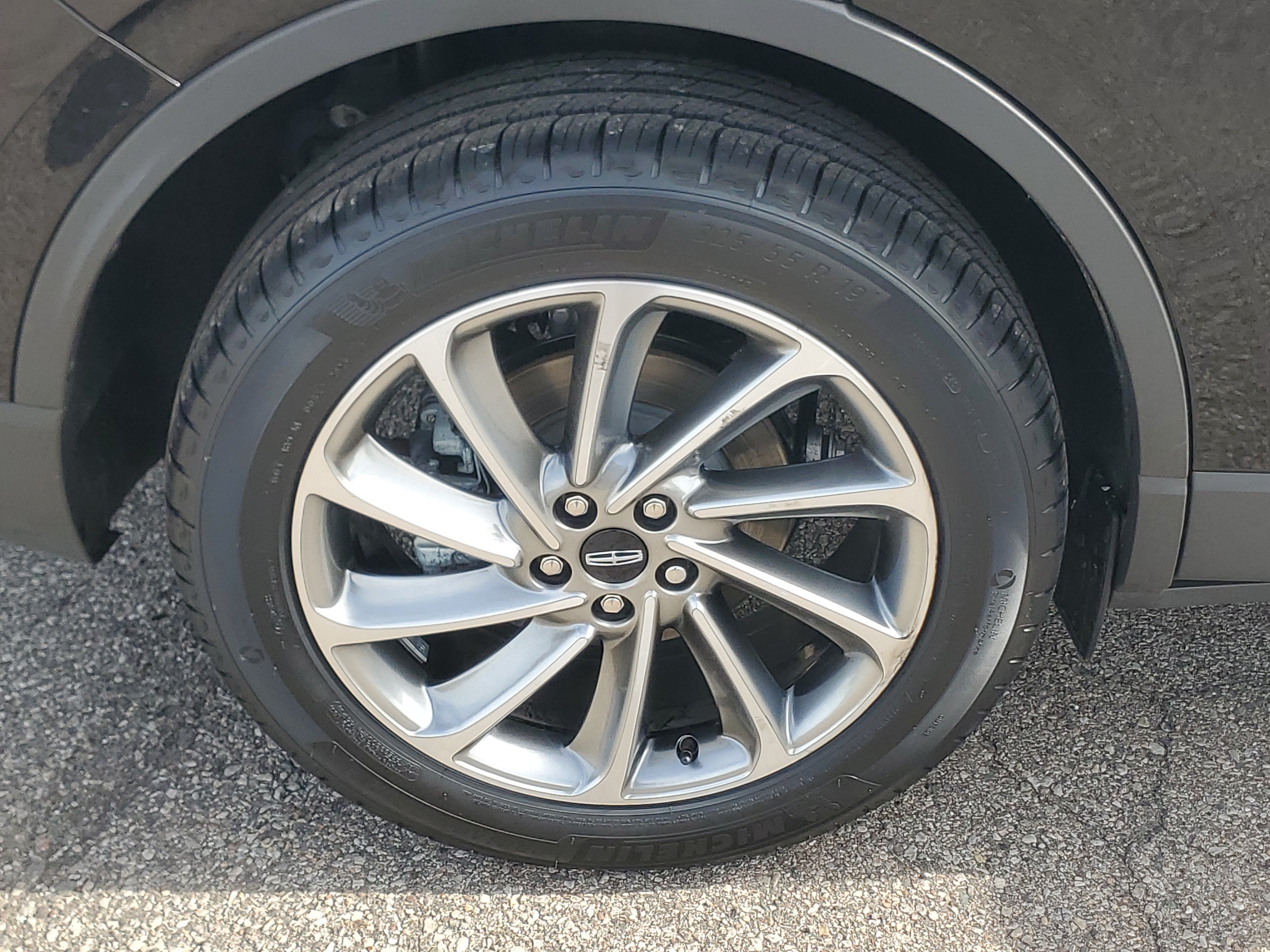 Used 2024 Lincoln Corsair AWD w/ Equipment Group 101A image 7