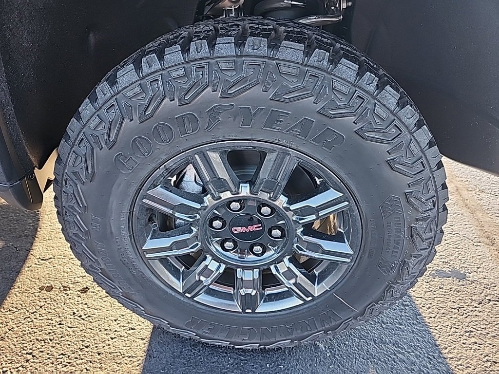 New 2026 GMC Sierra 1500 AT4X image 10