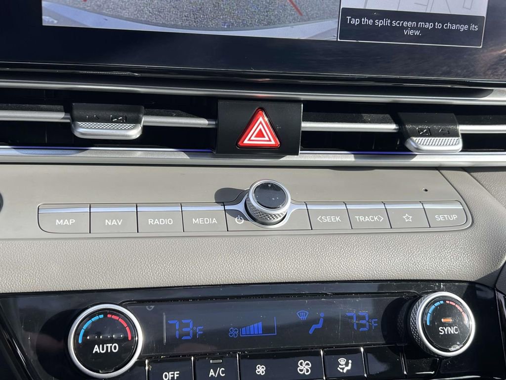 Used 2024 Hyundai Elantra SEL w/ Convenience Package image 31