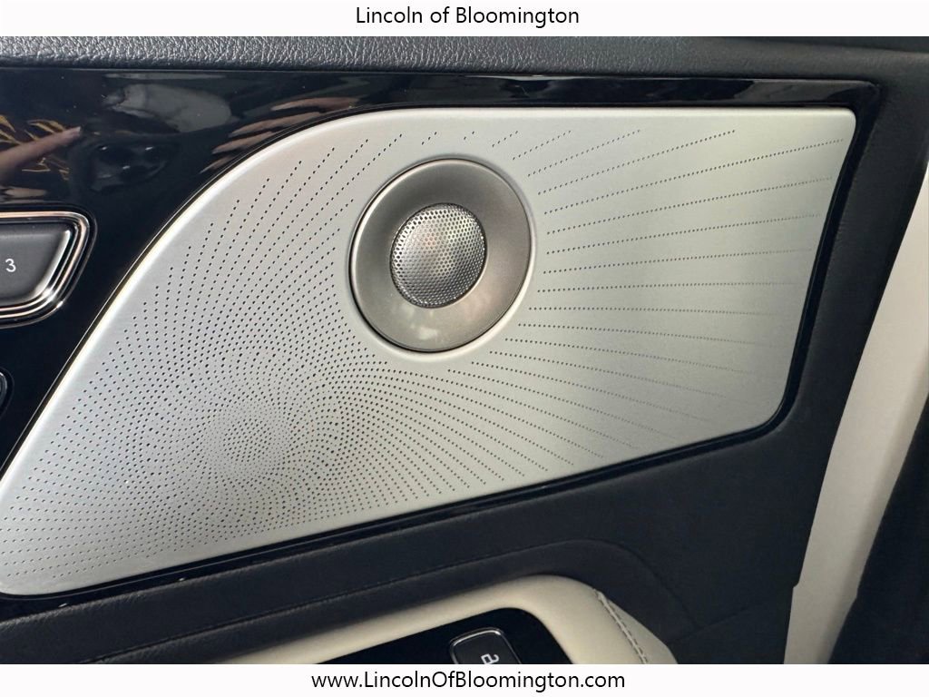 New 2026 Lincoln Aviator Reserve AWD/4WD image 36
