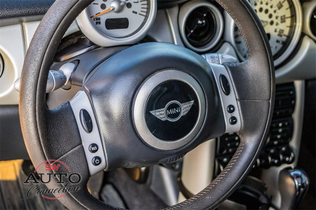 Used 2004 MINI Cooper S image 13