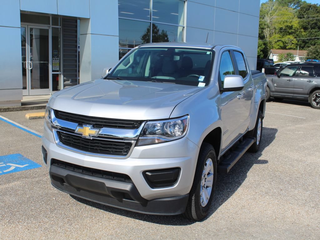 Used 2017 Chevrolet Colorado LT w/ Safety Package RWD image 5