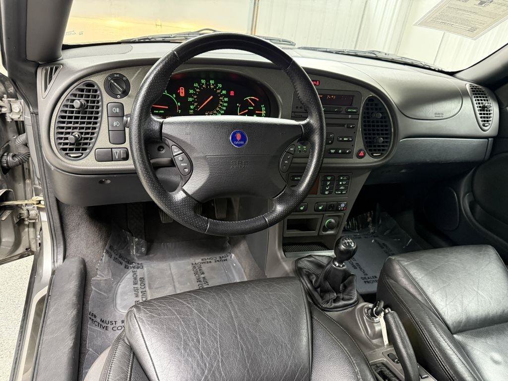 Used 2002 Saab 9-3 Viggen FWD image 16