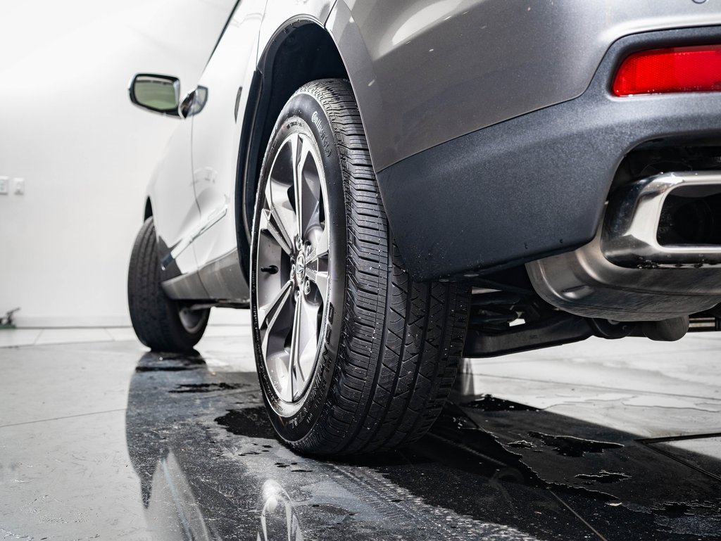 Certified 2025 Acura RDX SH-AWD w/ Technology Package image 42