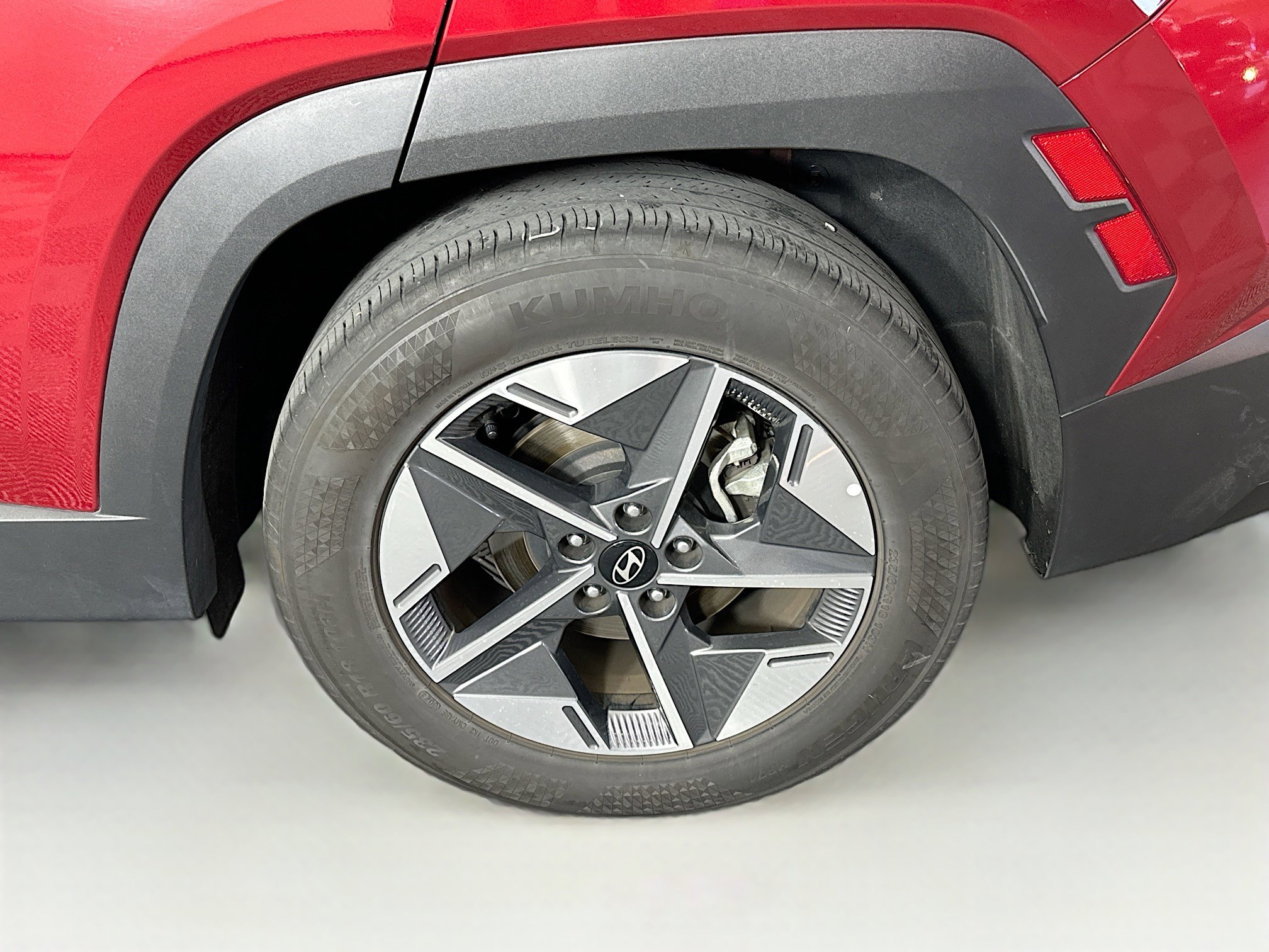 Used 2025 Hyundai Tucson SEL FWD image 11