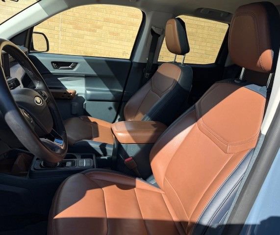 Used 2024 Ford Maverick Lariat w/ 4K Tow Package image 16