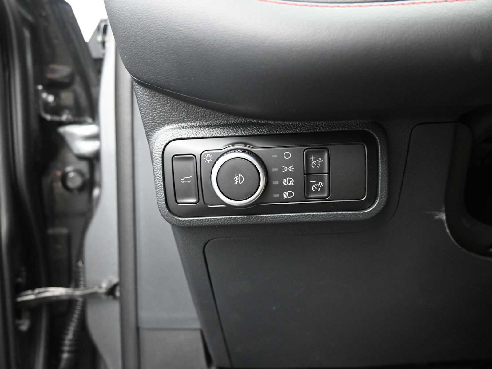 New 2026 Ford Explorer ST image 27