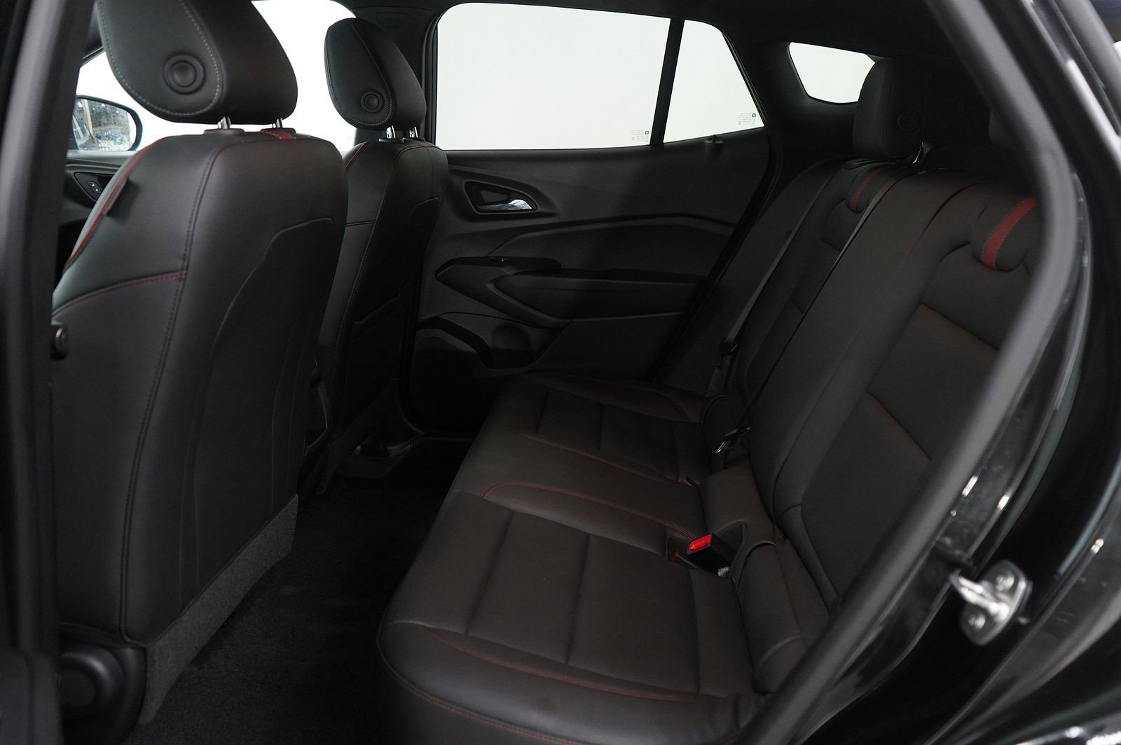 Used 2024 Chevrolet Trax RS image 14